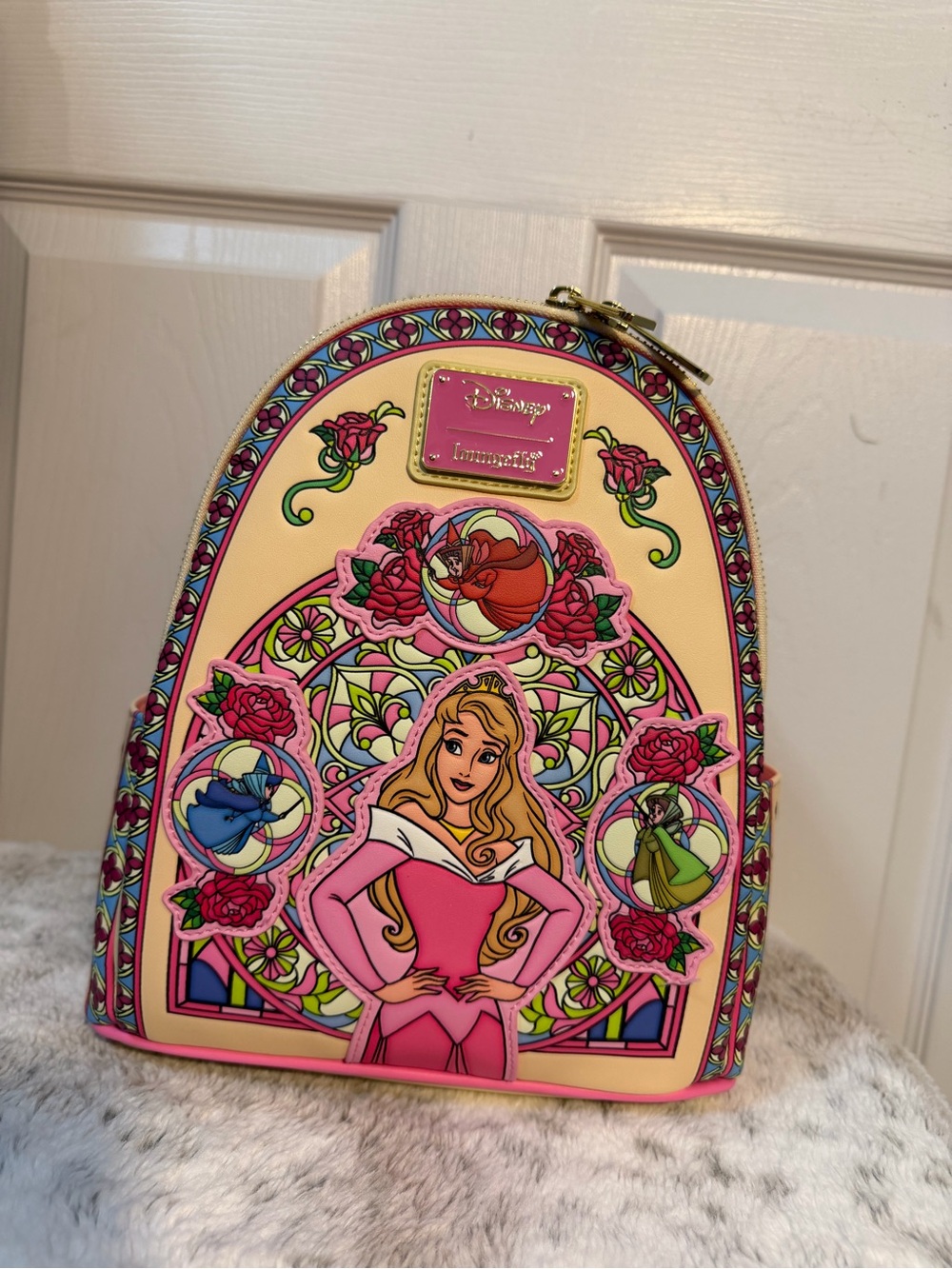 NWT Loungefly Disney Sleeping Beauty Aurora Stained Glass Portrait Mini Bookbag